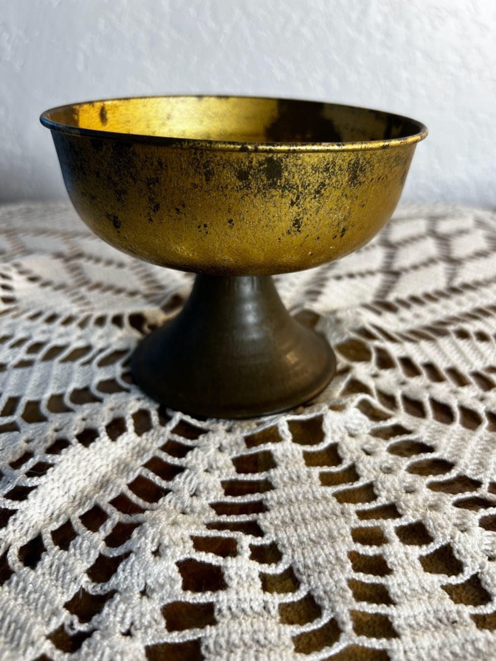 ✨💛 Vintage Gold Catch-All Dish – 5 x 3.5” 💛✨